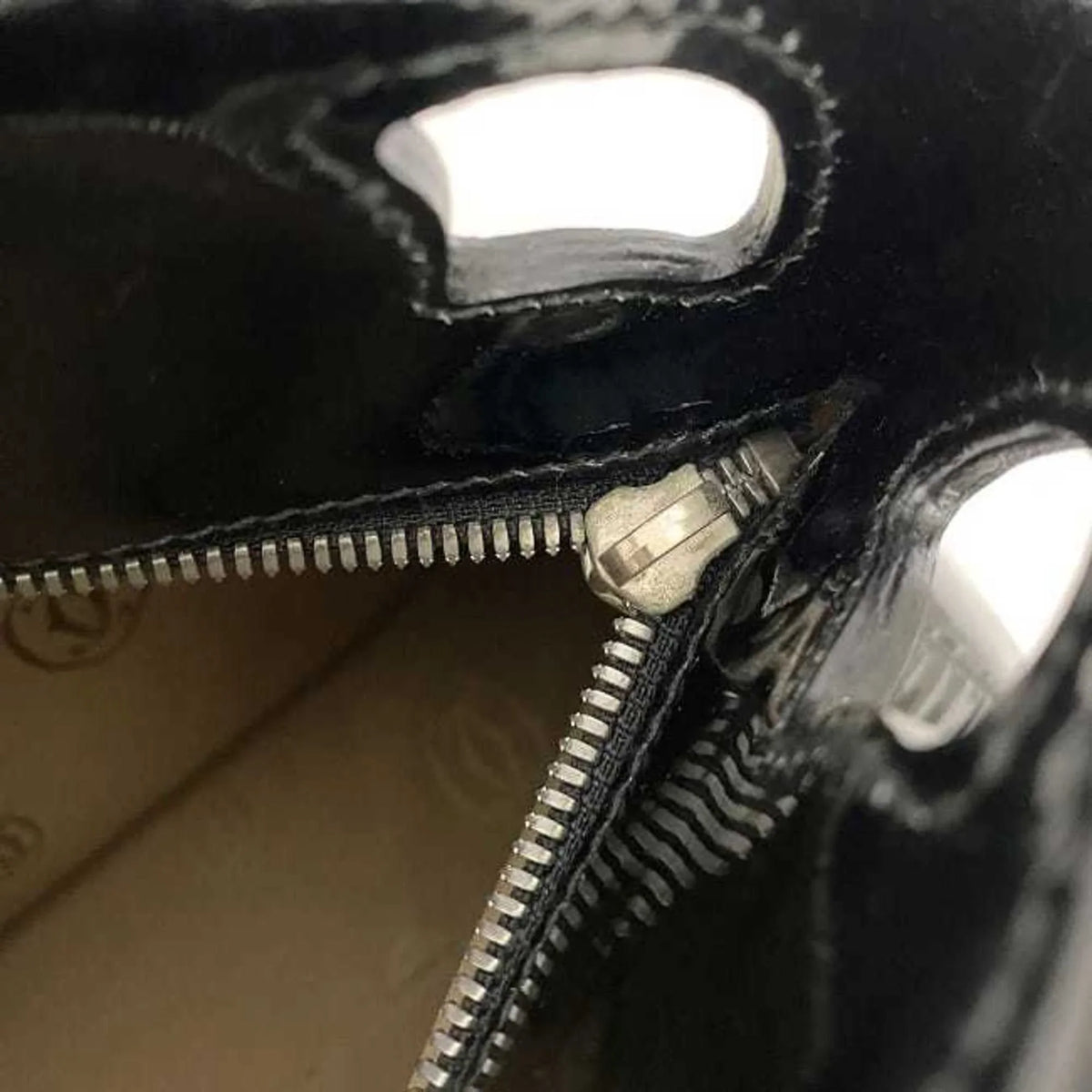Marcello handbag (Good) tote leather enamel SM black patent Pre-Owned mast Cartier bag L1000833 ladies