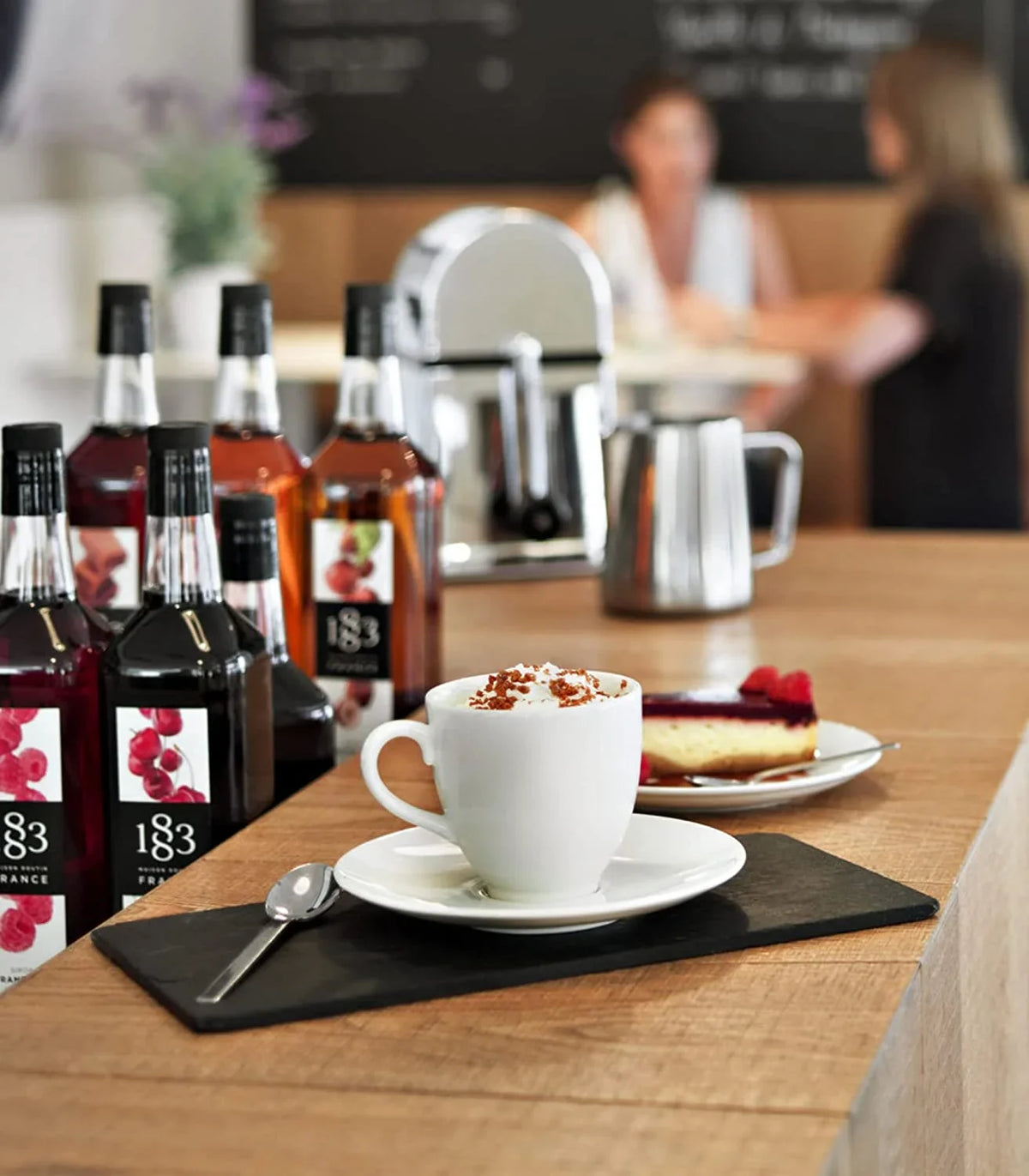 '- Bottle Maison Blackcurrant (1L) Syrup 1883 Routin